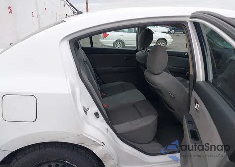 2007 Nissan Sentra 2.0S z USA, uszkodzony, nr VIN 3N1AB61E77L680524